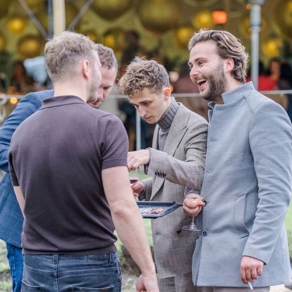 Catering tijdens bedrijfsfestival in safari thema op de Veluwe