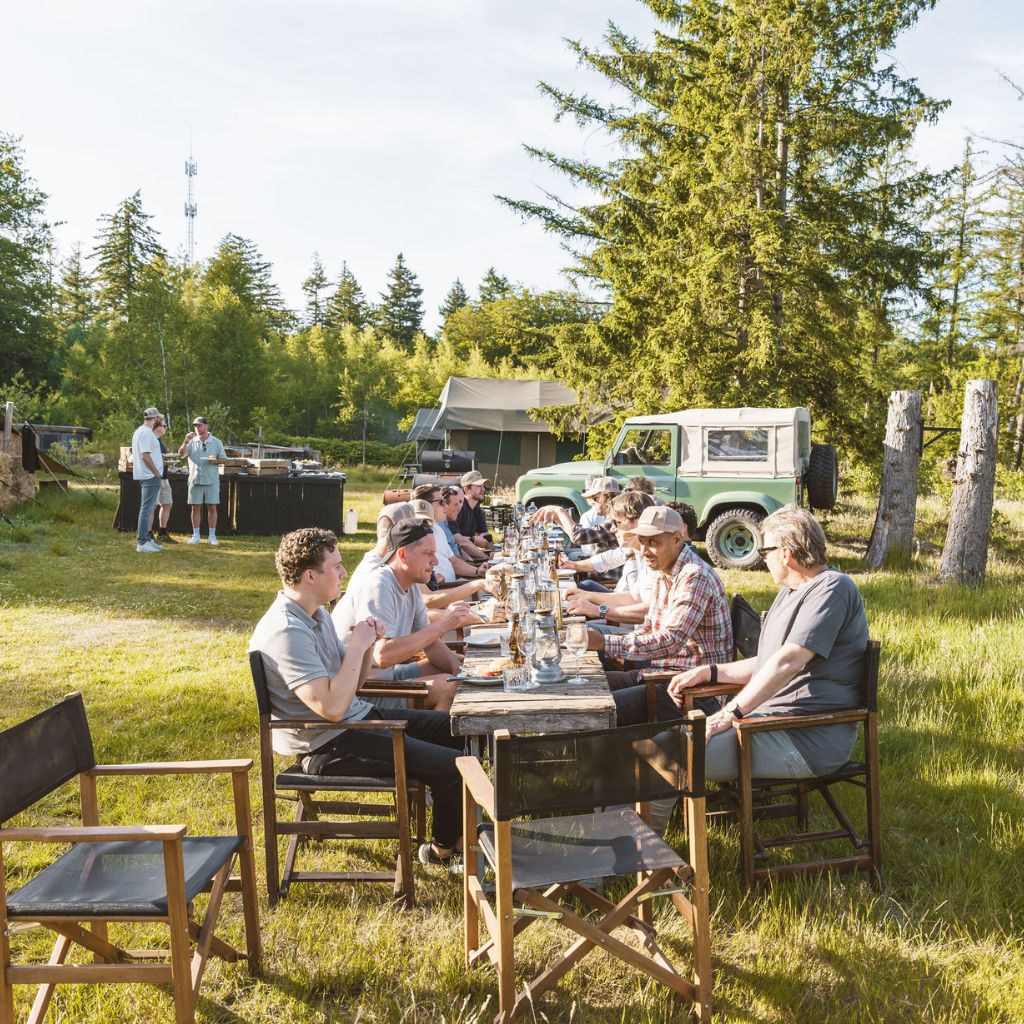Dineren na onze Land Rover safari voor bedrijven